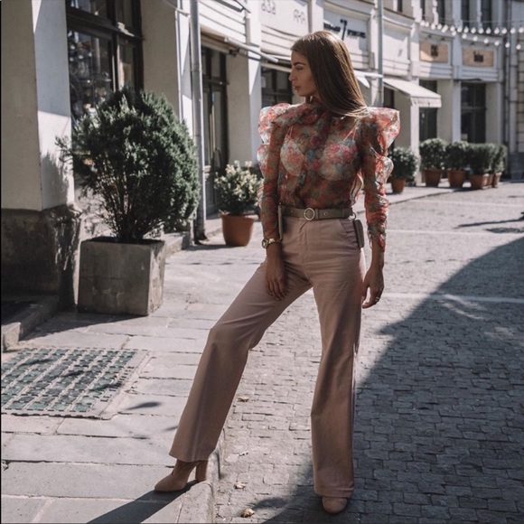 Bloggers favorite Organza top - Picture 2 of 7